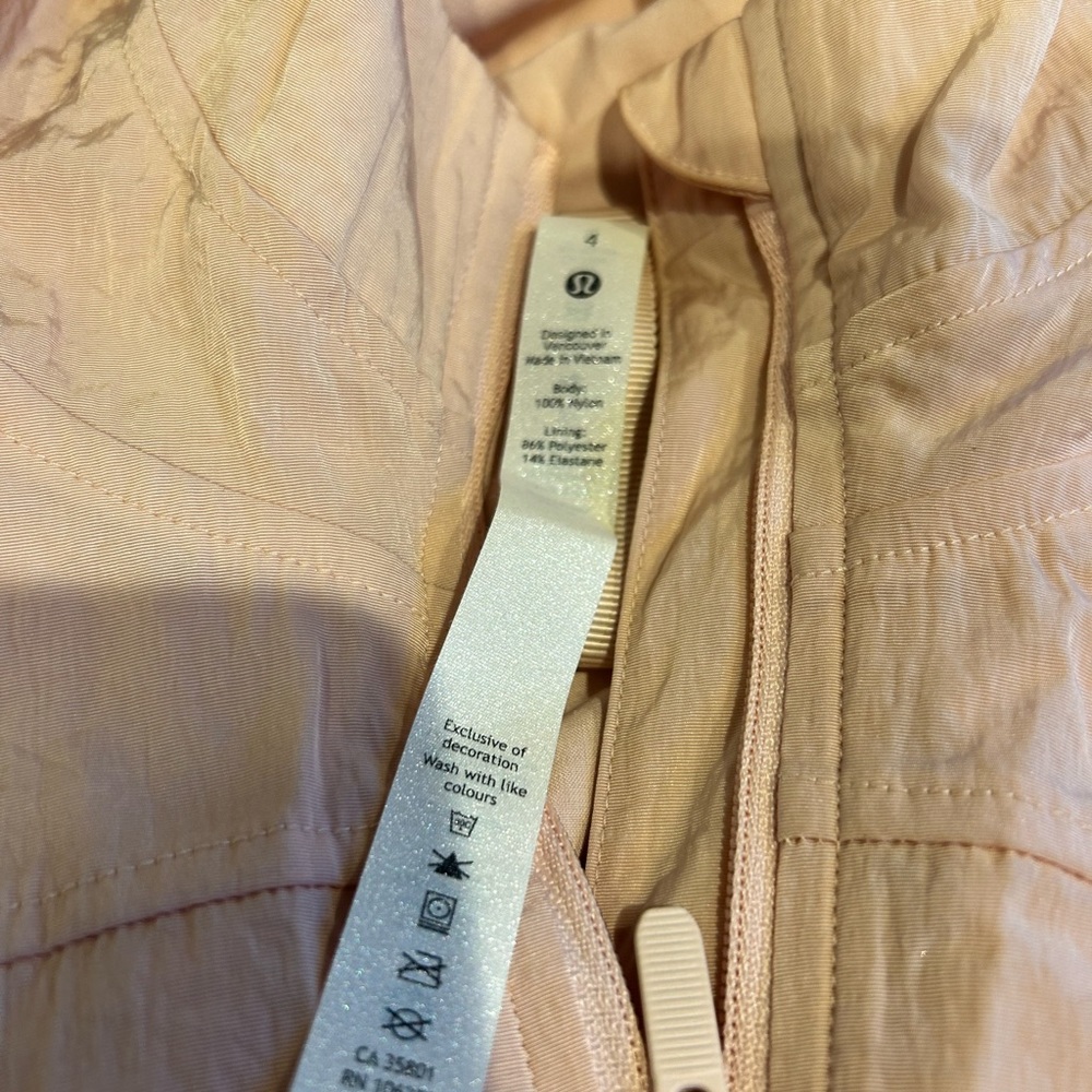 Lululemon light jacket